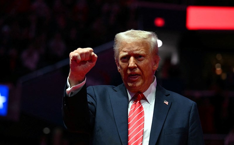Ông Donald Trump tuyên bố thời kỳ hoàng kim cho nước Mỹ