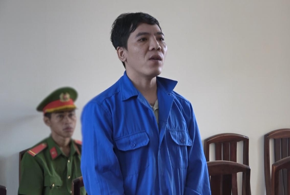 Hieu's group fought with Hien and Tien's groups, causing chaos. Photo: Van Vu