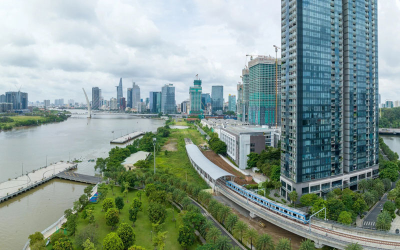 Metro so 1 (Ben Thanh - Suoi Tien) la dong luc cho chien luoc kinh te xanh cua TPHCM. Anh: Minh Quan