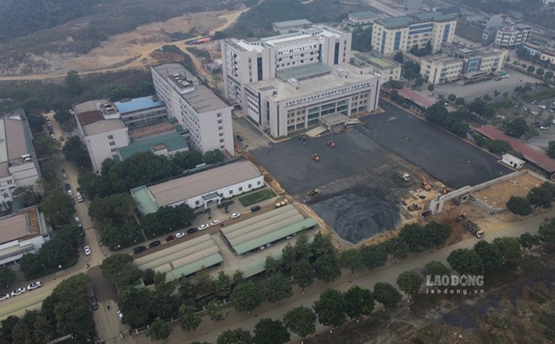 After a long period of construction, Lao Cai Provincial General Hospital Phase 2 has gradually taken shape. Photo: Dinh Dai