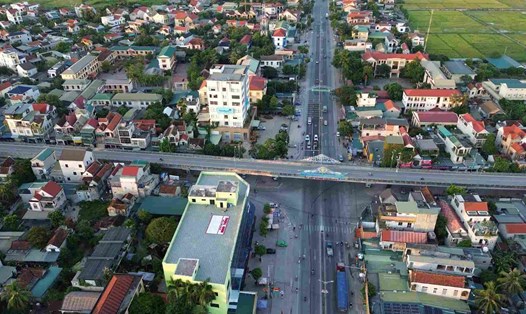 Quốc lộ 1A đi qua huyện Quỳnh Lưu, Nghệ An đoạn nút giao cầu vượt Cầu Giát. Ảnh: Tiến Đông