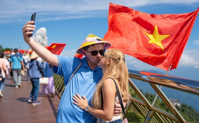Vietnam is an ideal destination for family travel. Photo: Hoang Ha