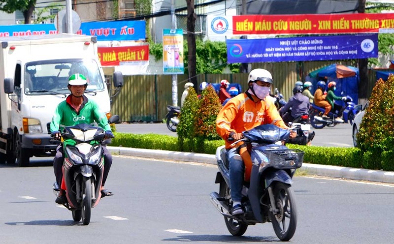 Many shipping units have announced the 2025 Lunar New Year holiday schedule. Illustration photo: My Ly