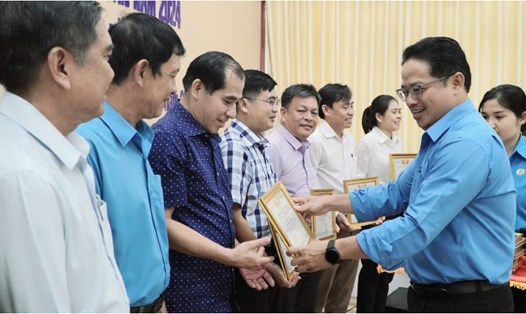 Năm 2024, Công đoàn Viên chức tỉnh phát triển mới đoàn viên đạt 160% chỉ tiêu năm, nâng tổng số đoàn viên hiện nay là 5.363. Ảnh: Nguyên Anh