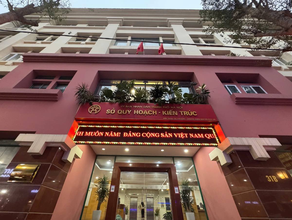 Hanoi Department of Planning and Architecture. Photo: Huong Nha