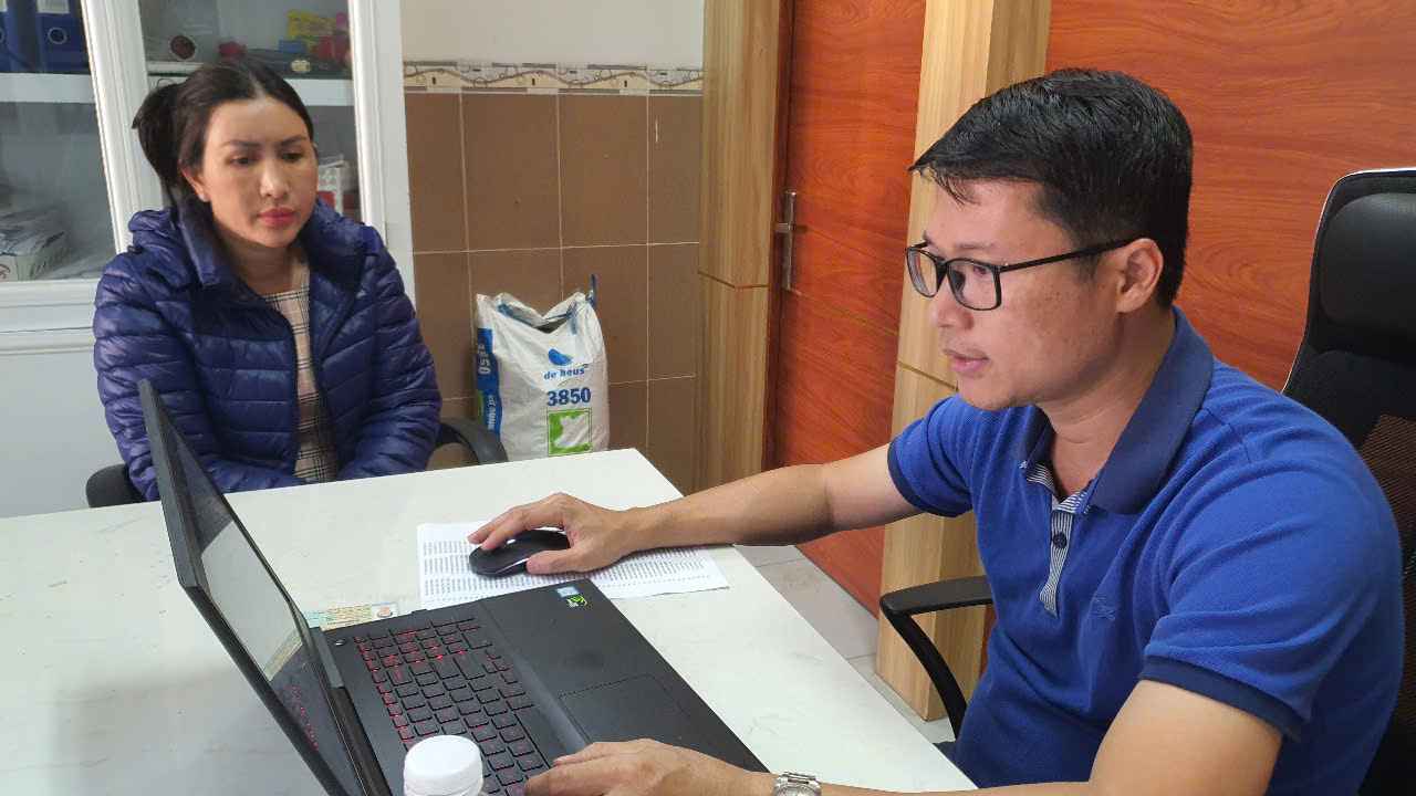 Nguyễn Thị Cẩm My (41 tuổi) đã có hành vi “Sản xuất, buôn bán hàng giả là phân bón”. Ảnh: Công an cung cấp