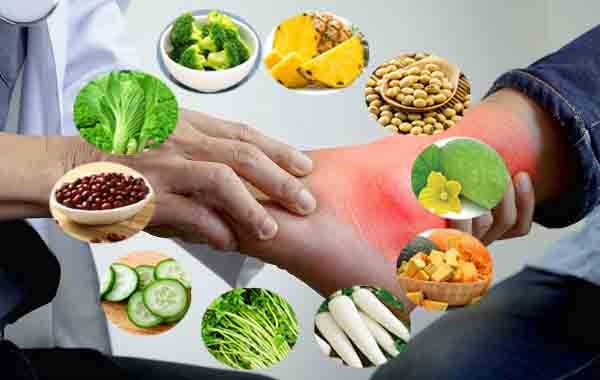 Diet has a big impact on people with high uric acid and gout. Graphics: Ha May