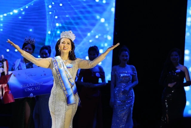 Ms. Nguyen Thi Cam My once won the highest prize in a beauty contest in Binh Dinh. Photo: FBNV