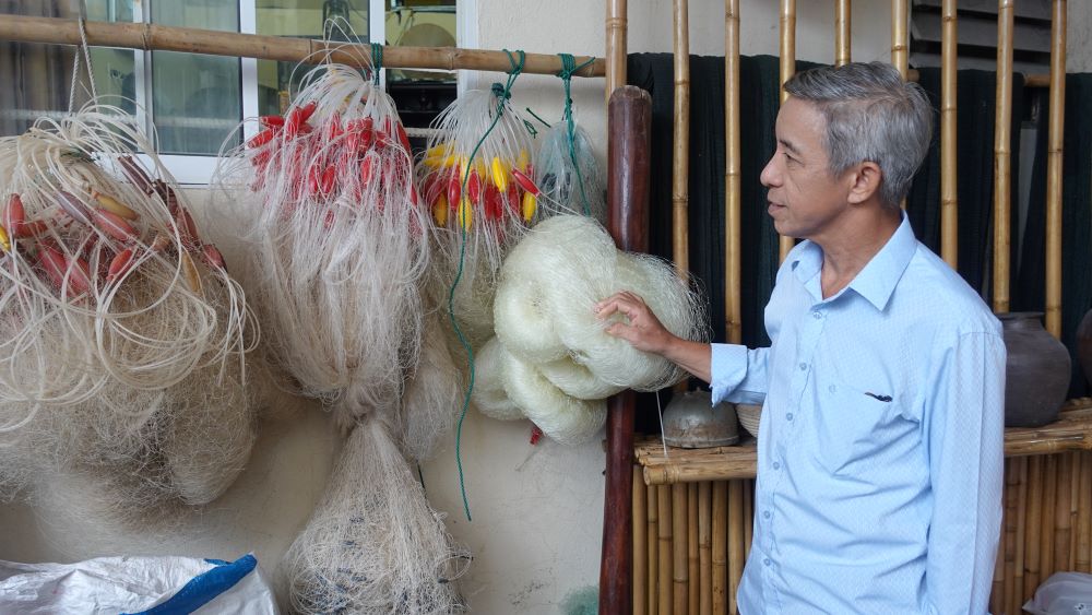 Ong Huynh Van Muoi, nguoi con cua lang chai Man Thai (TP Da Nang). Anh: Tran Thi