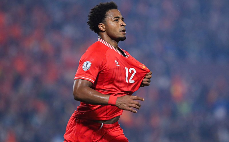 Striker Nguyen Xuan Son. Photo: Minh Dan