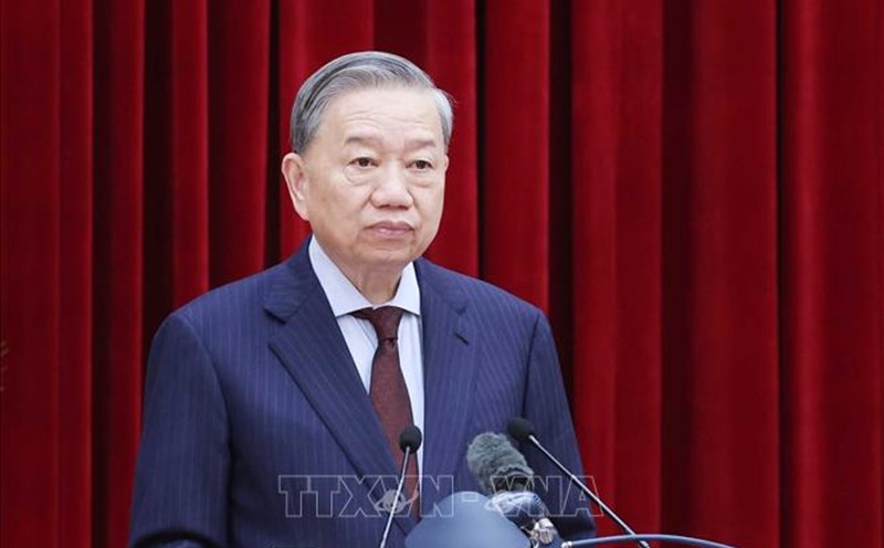 General Secretary To Lam delivers the opening speech at the 13th Party Central Committee Conference. Photo: Thong Nhat/VNA