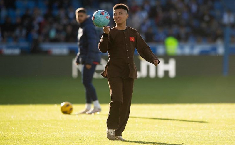 Do Kim Phuc performs in a La Liga match in April 2024