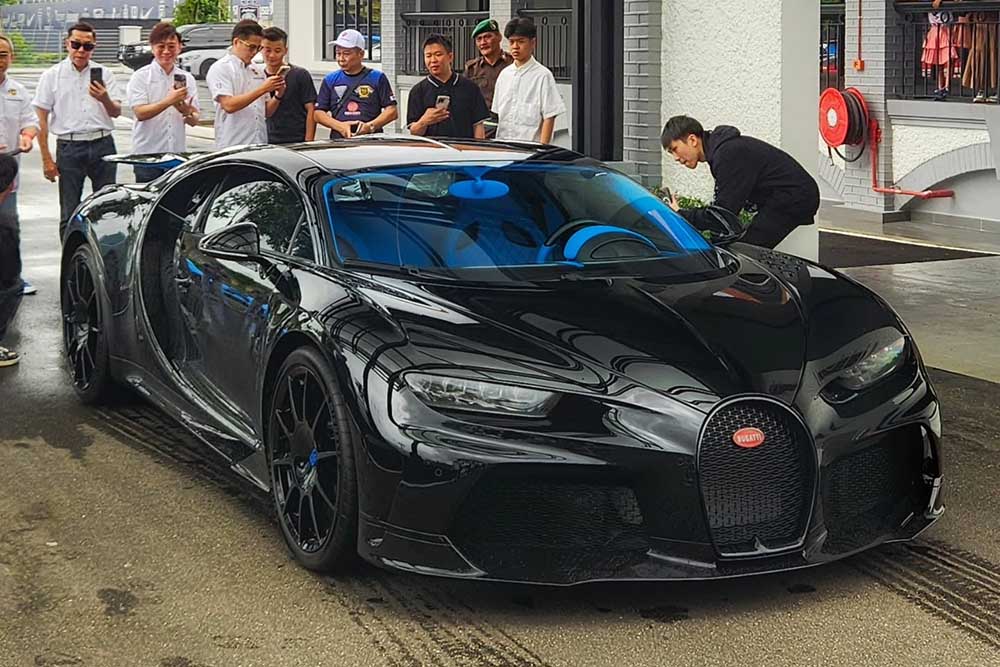 This Bugatti Chiron Super Sport supercar is owned by a Prince in Malaysia. Photo: Supercar In VietNam