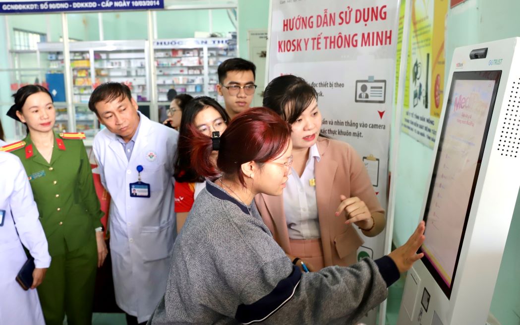 Dak Nong deploys smart model in medical examination and treatment. Photo: Ngoc Thach