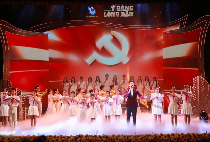 Anh: