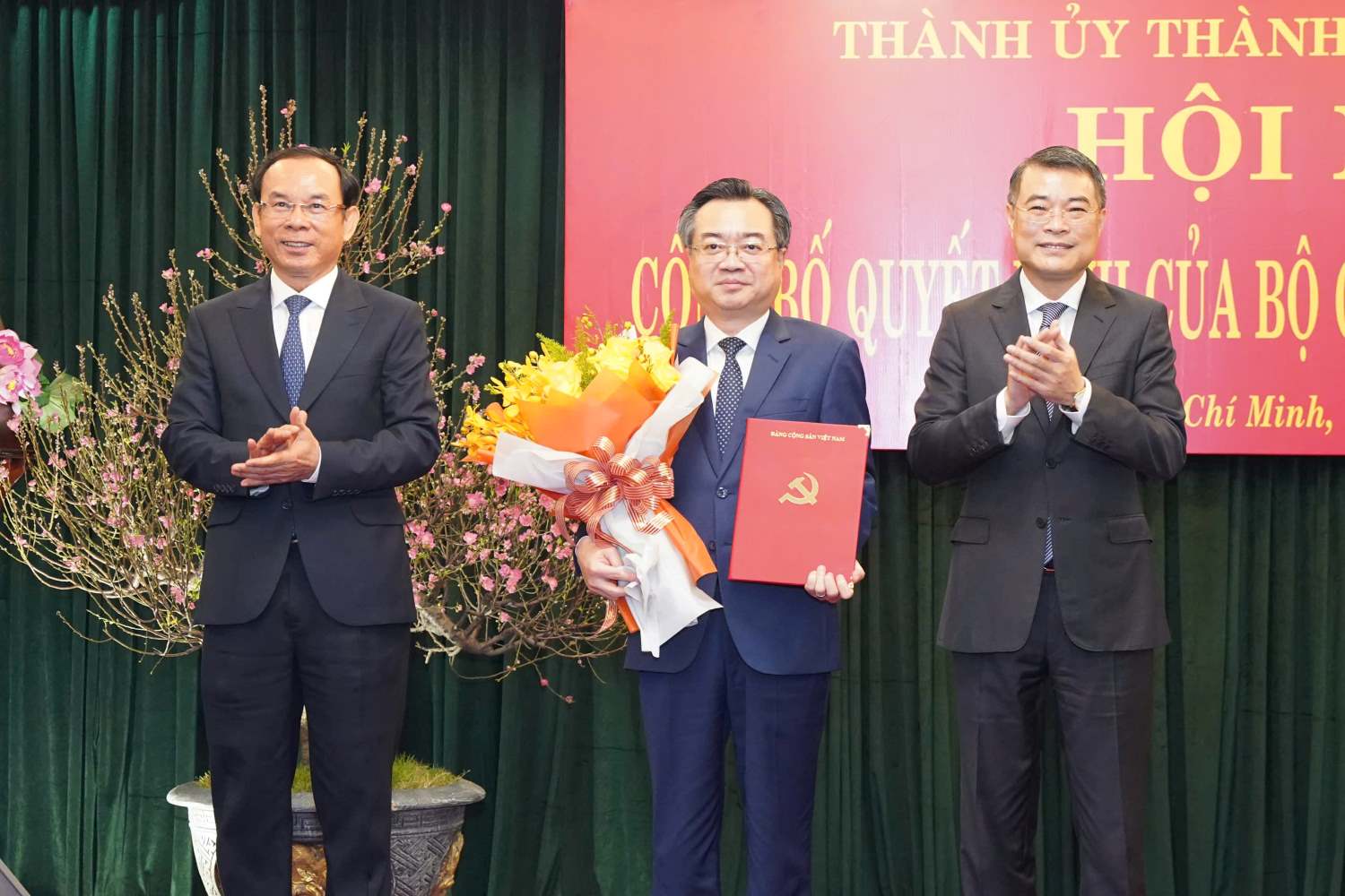 Mr. Nguyen Thanh Nghi holds the position of Standing Deputy Secretary of the Ho Chi Minh City Party Committee for the 2020 - 2025 term. Photo: Thuan Van
