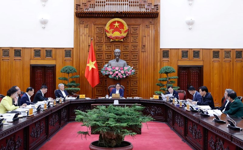 The Government Steering Committee meeting summarizes the implementation of Resolution No. 18-NQ/TW. Photo: VGP