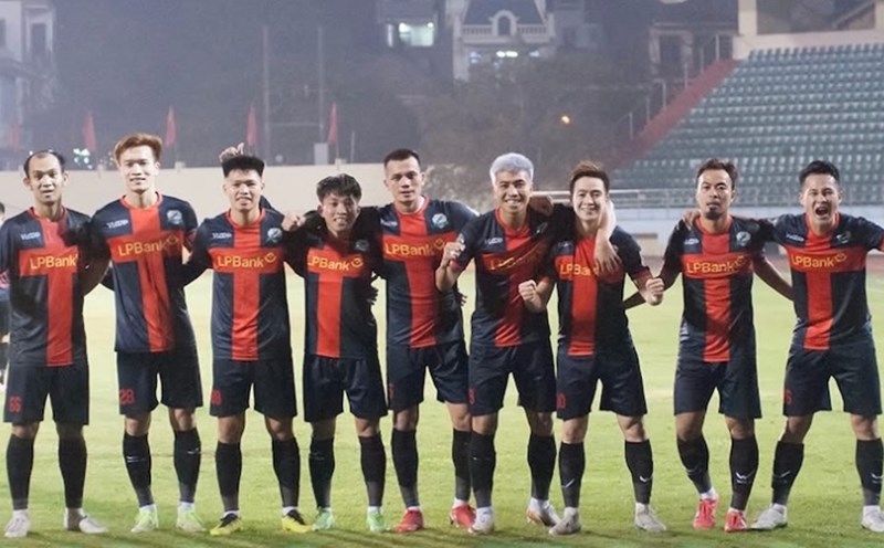 Phu Dong Ninh Binh continues to lead the 2024-2025 National First Division. Photo: NBFC