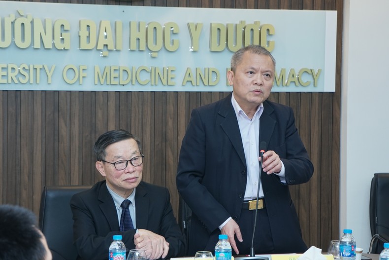 Professor, Dr. Le Ngoc Thanh - Rector of the University of Medicine and Pharmacy, Vietnam National University, Hanoi - spoke at the conference. Photo: Provided by the Organizing Committee