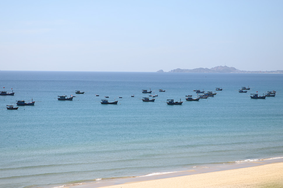 Beach area in Cat Tien town, Phu Cat district, Binh Dinh. Photo: Phuong Thao