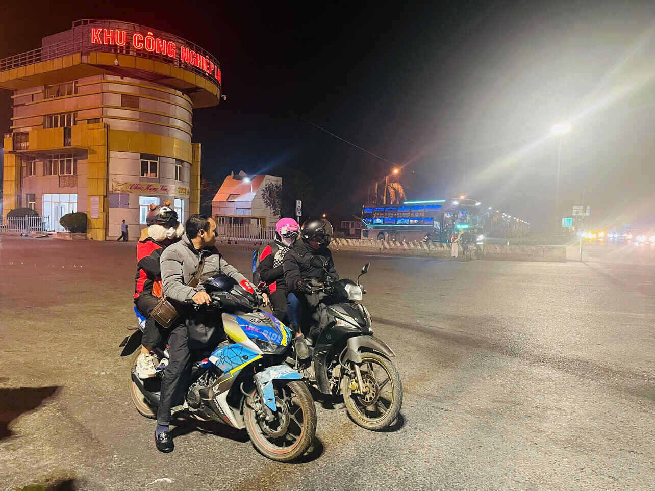 Hai Duong workers are eager to return home for Tet. Photo: Mai Huong