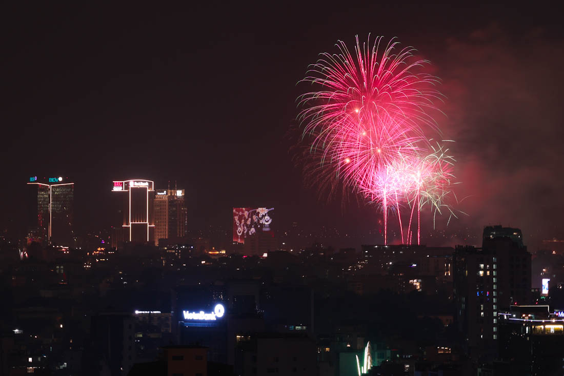 Địa điểm gửi xe xem drone, ngắm pháo hoa tại SVĐ Mỹ Đình. Ảnh minh họa: Hải Nguyễn