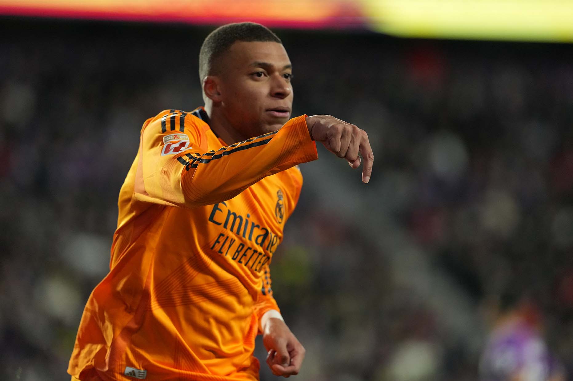 Kylian Mbappe tai hien man an mung cua Ronaldo. Anh: AFP