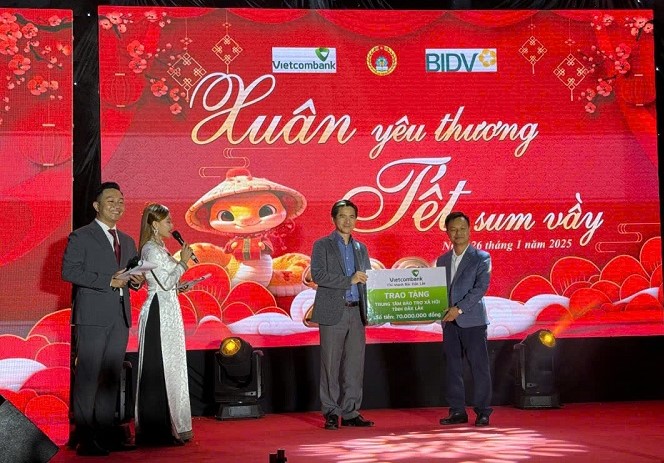 Quang canh su kien. Anh: Bao Trung