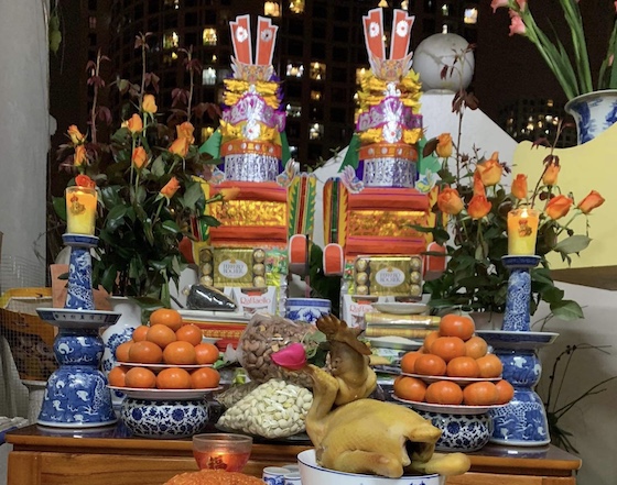 The New Year's Eve offering usually takes place on the afternoon of December 30. Photo: Tung Do