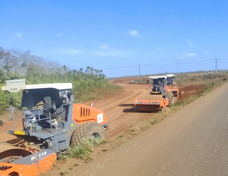 Mot du an giao thong lon o dia ban tinh Dak Lak dang dan hoan thien. Anh: Bao Trung