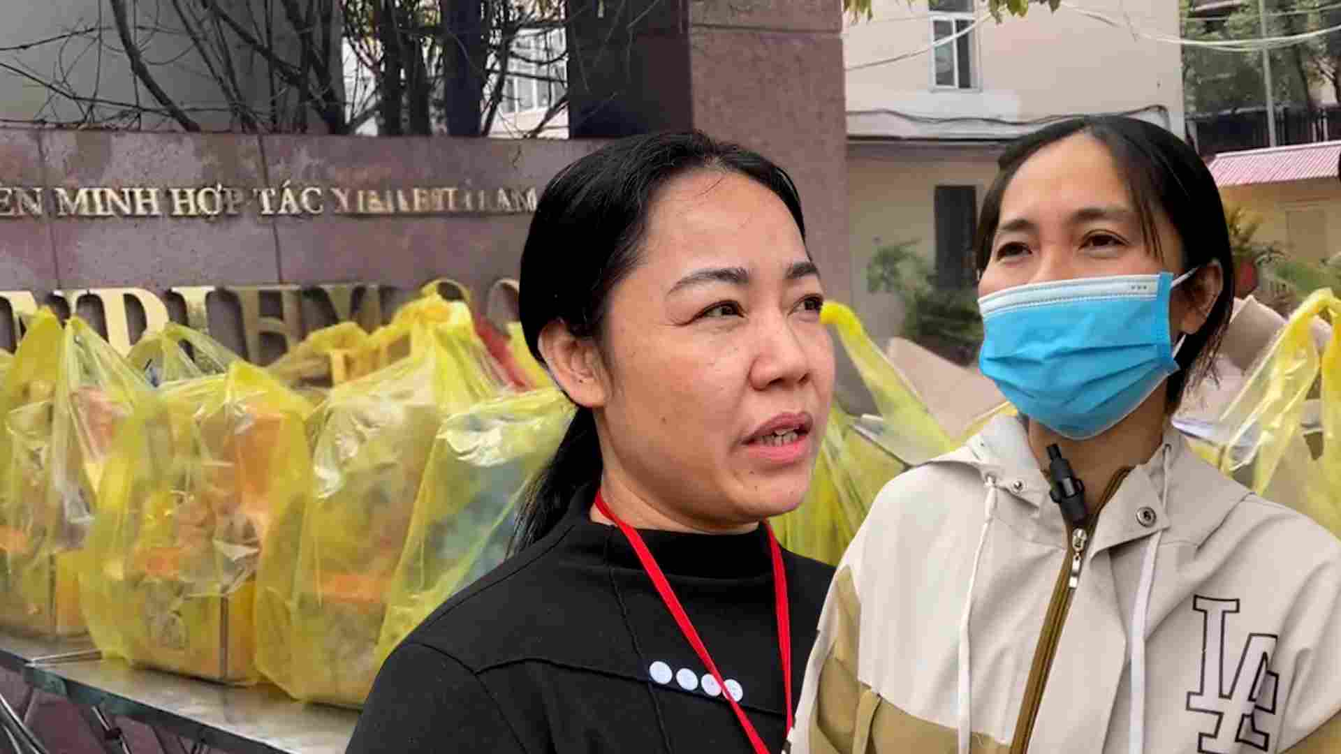 Warm and affectionate spring festival