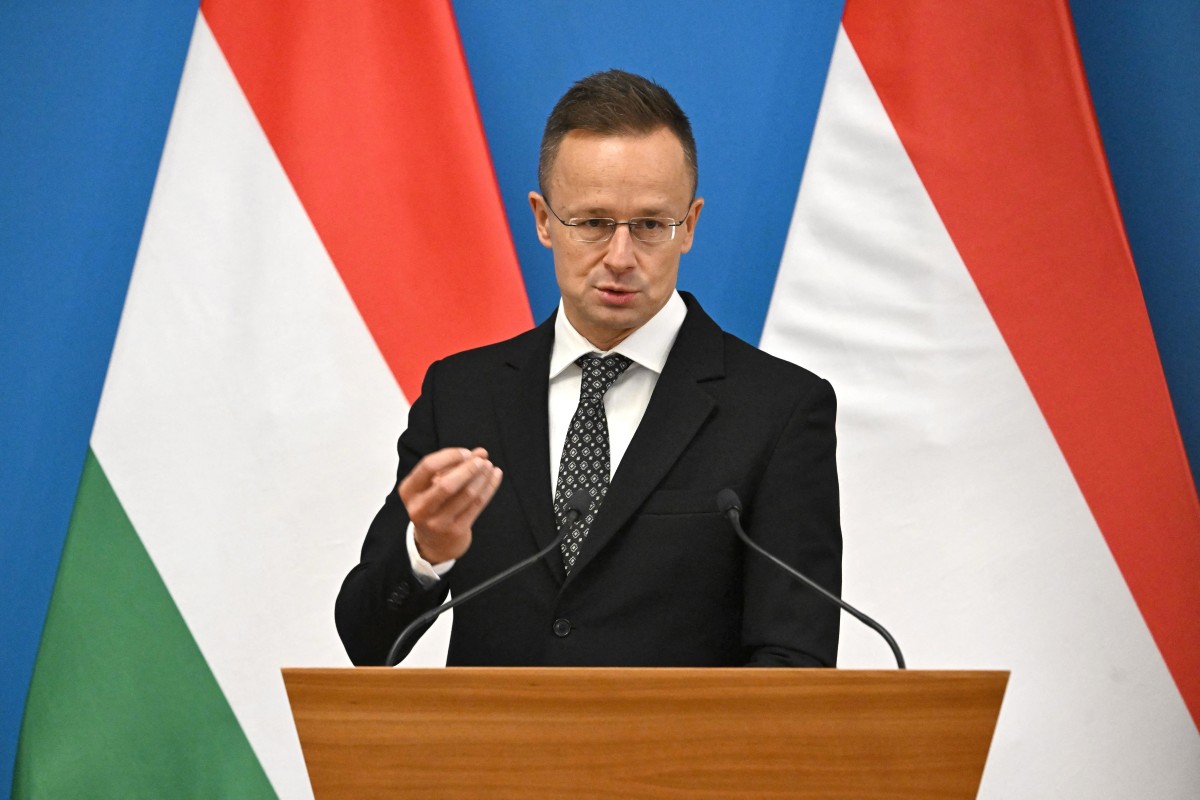 Hungary will not accept Ukraine's delay in talks on Russian gas transit, Hungarian Foreign Minister Peter Szijjarto warned. Photo: AFP