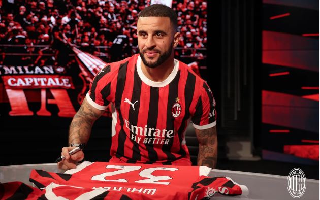 Mot chuong moi da mo ra voi Kyle Walker. Anh: AC Milan