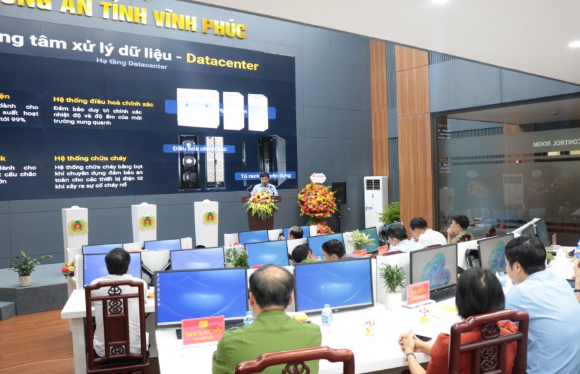 The camera system for issuing fines operates 24/7. Illustrative photo: Vinh Phuc Police