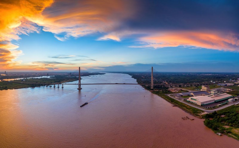 A corner of Hau River seen from above. Photo: Tran Minh Luong