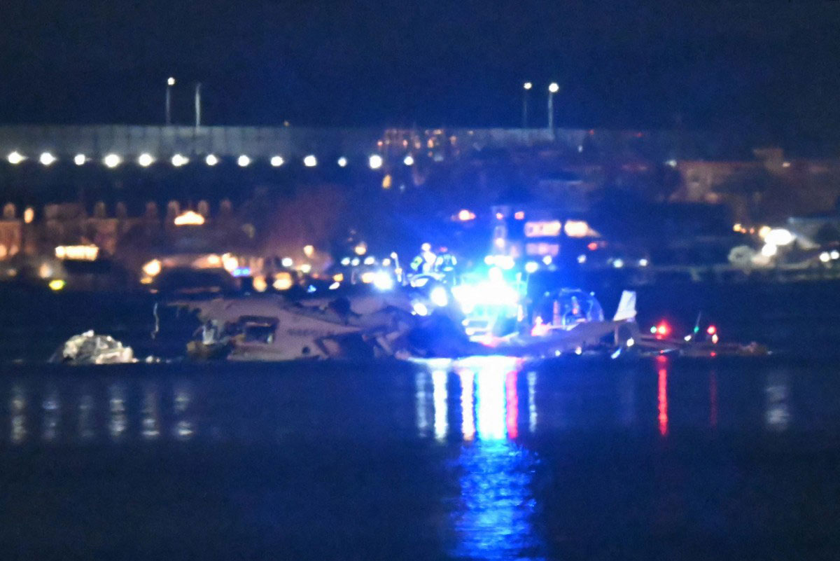 Plane wreckage floating on the Potomac River after the January 29 tragedy in the US. Photo: AFP
