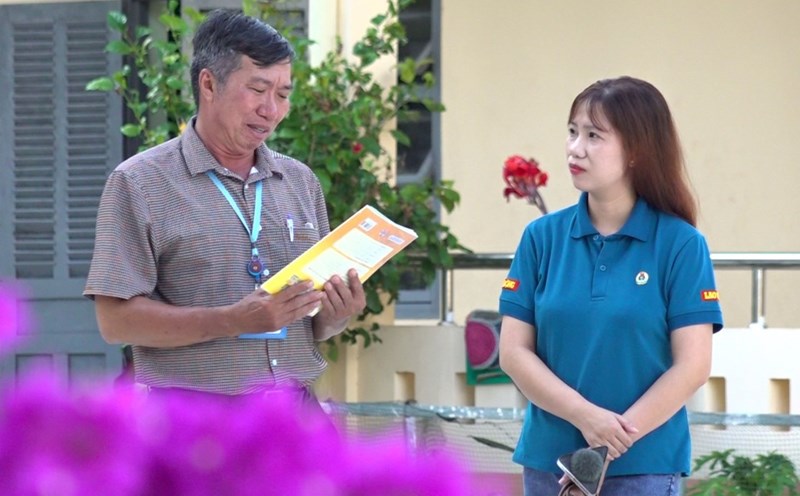 Teacher from the land of pink lotus tells the story of 32 years of teaching in Phu Quoc