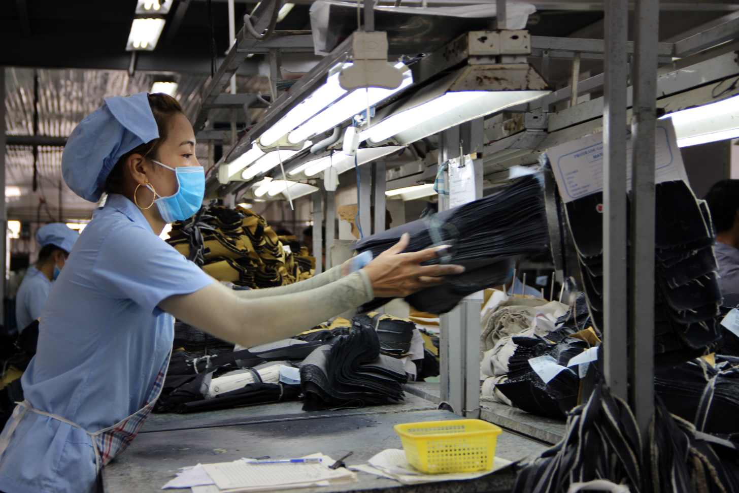 Businesses in Binh Duong will start to open for production from the 6th day of Tet. Photo: Dinh Trong