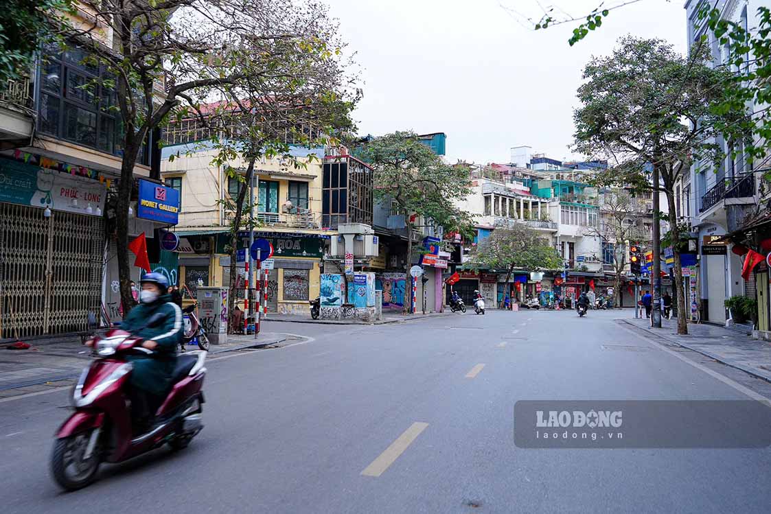 Weather forecast for Hanoi is cold at night and in the morning on the 4th and 5th of Tet. Photo: Tung Giang