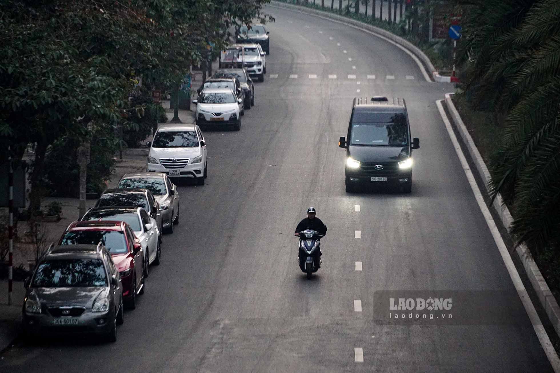 The weather forecast for tomorrow morning, the 4th day of Tet, in Hanoi is scattered light rain. Photo: Tung Giang