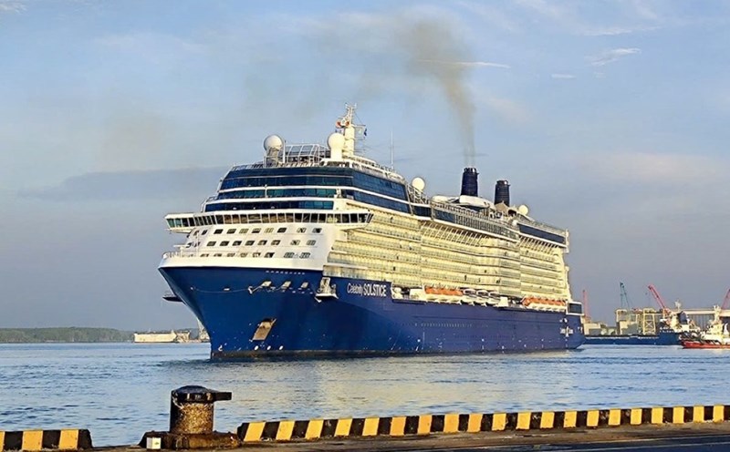 An international cruise ship carrying nearly 3,000 international tourists docked at Ba Ria - Vung Tau port. Photo: My Luong