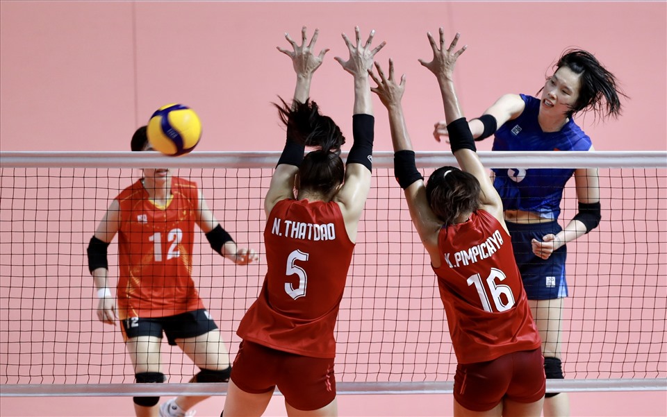 Tuyen bong chuyen nu Viet Nam thua Thai Lan o chung ket SEA Games 32. Anh: Duy Nam