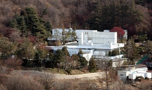 Toàn cảnh dinh thự của Tổng thống Hàn Quốc Yoon Suk Yeol tại Seoul ngày 3.1.2025. Ảnh: AFP