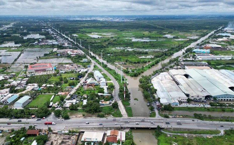 The International University Urban Area Project (Hoc Mon District, Ho Chi Minh City) has been suspended for more than 15 years. Photo: Anh Tu
