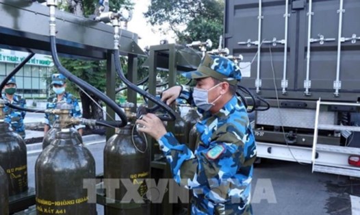 Chính sách với người thuộc quân đội nghỉ hưu trước tuổi so sắp xếp bộ máy thực hiện theo Nghị định 178. Ảnh: TTXVN