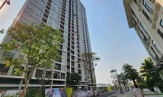 Nhiều chủ căn hộ chung cư vẫn hét giá cao khiến người mua không khỏi giật mình. Ảnh: Cao Nguyên.