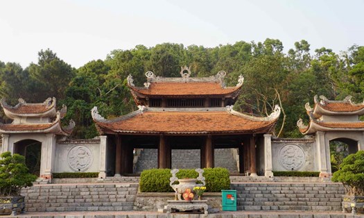 Đền Cao An Phụ là ngôi đền cổ gắn với những cổ thụ gần 800 tuổi tại Hải Dương. Ảnh: Công Hòa