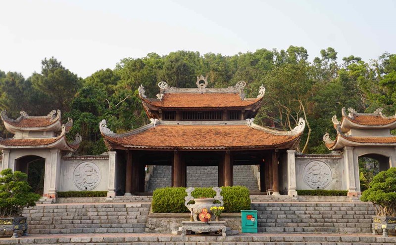 Cao An Phu Temple is an ancient temple associated with nearly 800-year-old trees in Hai Duong. Photo: Cong Hoa