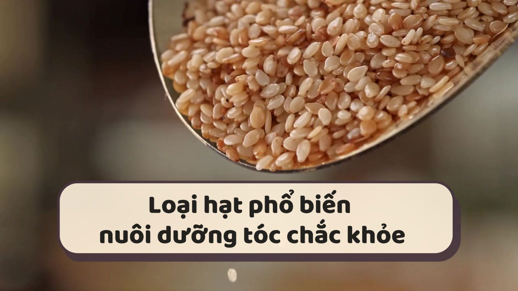 Sesame seeds help strengthen hair.