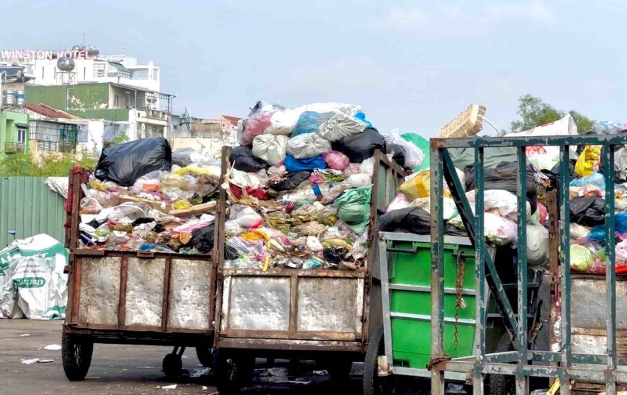 A garbage collection point in Ward 27, Binh Thanh District, Ho Chi Minh City. Photo: Ngoc Anh